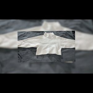 🍩2 for $70🍩 Brand new Wilfred heinin sweater